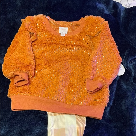 Kensie Orange Sweater with Gold Details - Picture 5 of 5